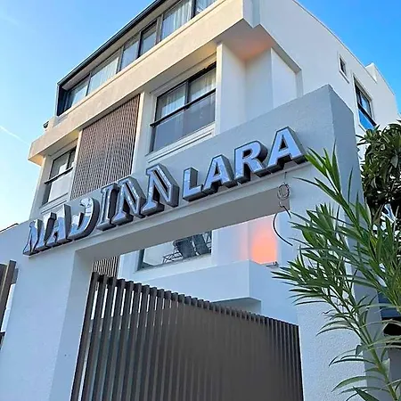 Mad Lara Hotel
