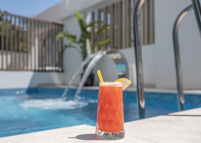 Hotel Mad Lara 3*
